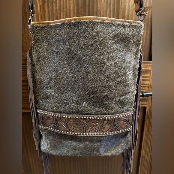 American Darling Handbags - American Darling Brown and Tan Interior Bag